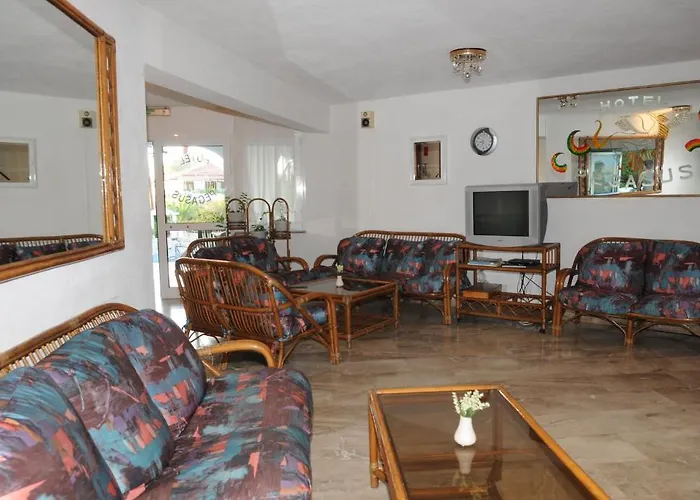 Pegasus Apartmanhotel 2*